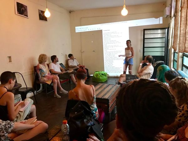 “La intimidad de los árboles”: El taller de poesía de la escritora conurbana Nadia Sol Caramella continúa recibiendo inscripciones