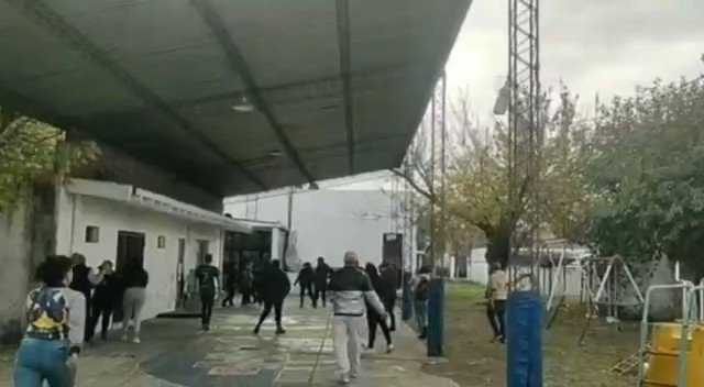 Padua: Disturbios en un jardín por denuncias de abusos sexuales contra niños y niñas
