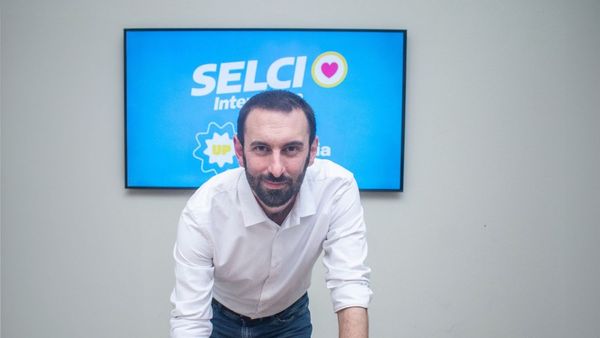 Hurlingham: El nuevo jingle de Damian Selci que la rompe en las redes sociales