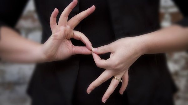 Llega un curso de Lengua de Señas a Ituzaingó: dónde, cuándo y cómo inscribirse