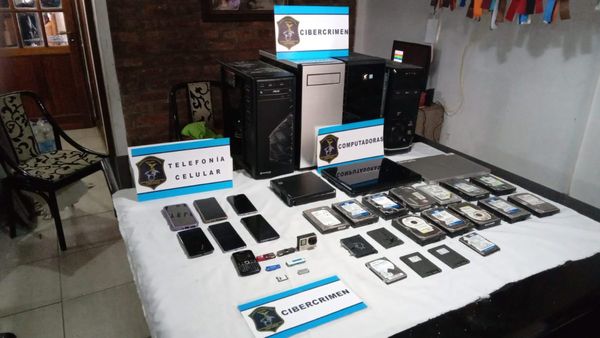 Morón: por la Red 24-7, se descubrió a una mujer que producía y comercializaba contenidos sexuales de su hija por Telegram