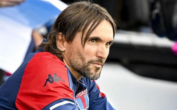 El ex entrenador de Ituzaingó es el nuevo DT de Boca Juniors