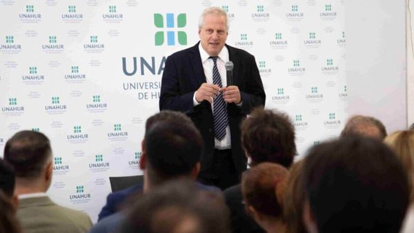 UNAHUR: Jaime Perczyk asumió como Rector para el período 2023-2027