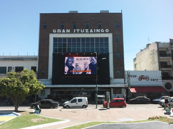 Murió Adrián Serantoni, el concesionario del Teatro Gran Ituzaingó