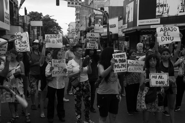 Cacerolazo en Morón: Vecinos y vecinas convocan a una protesta durante esta tarde en contra de las medidas de Javier Milei