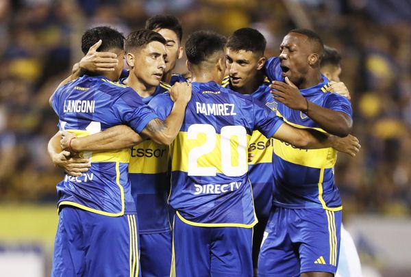 El “Xeneize” ganó en el primer partido de Diego Martínez
