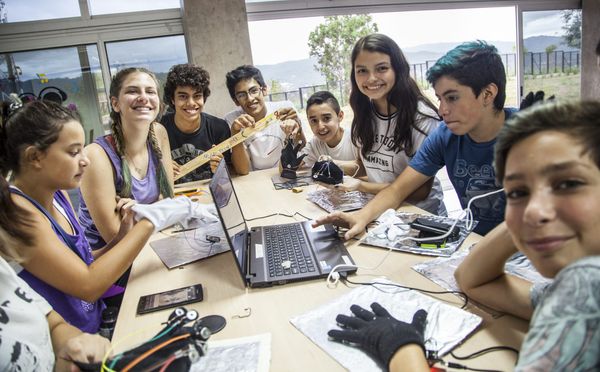 El gobierno nacional bloqueó los contenidos de Edu.ar y miles de niños y adolescentes se quedan sin contenido gratuito para el escuela